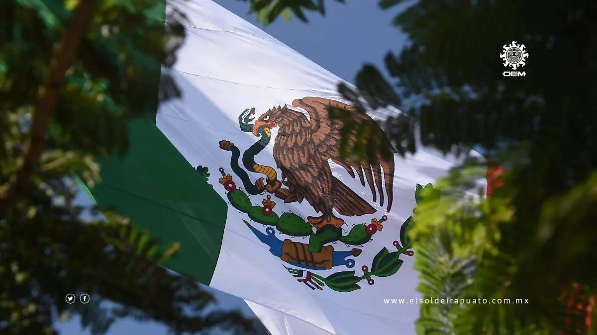 los-símbolos-patrios  (2)