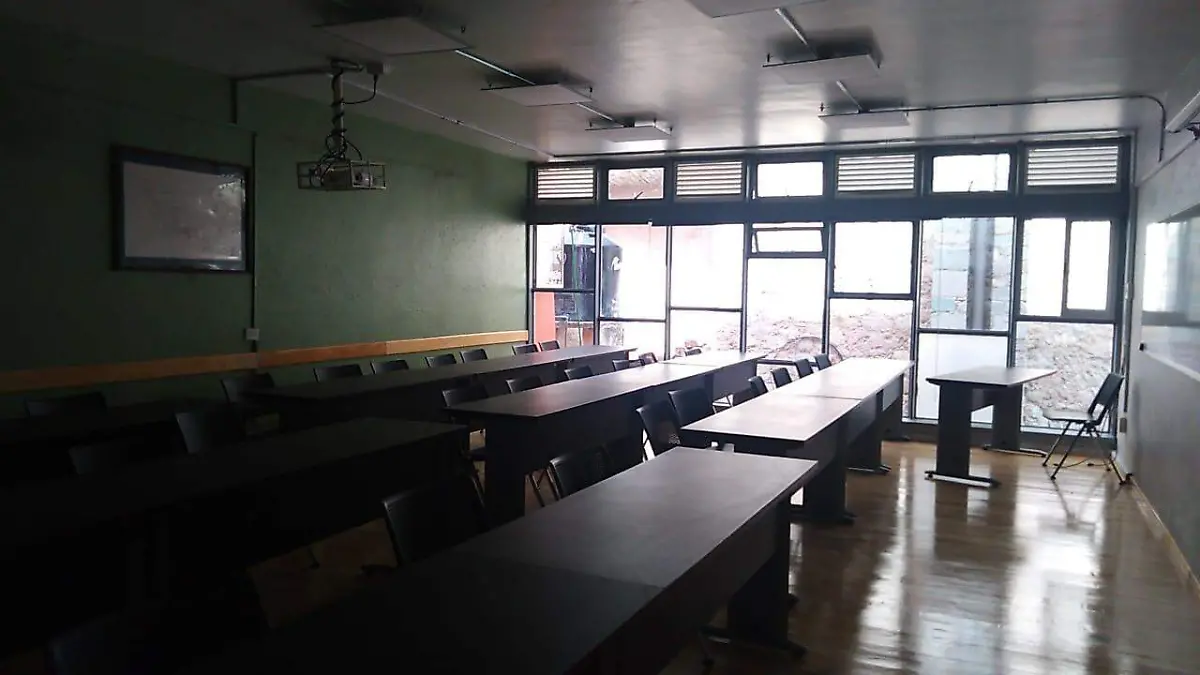 Aprueban-calendario-escolar (3)