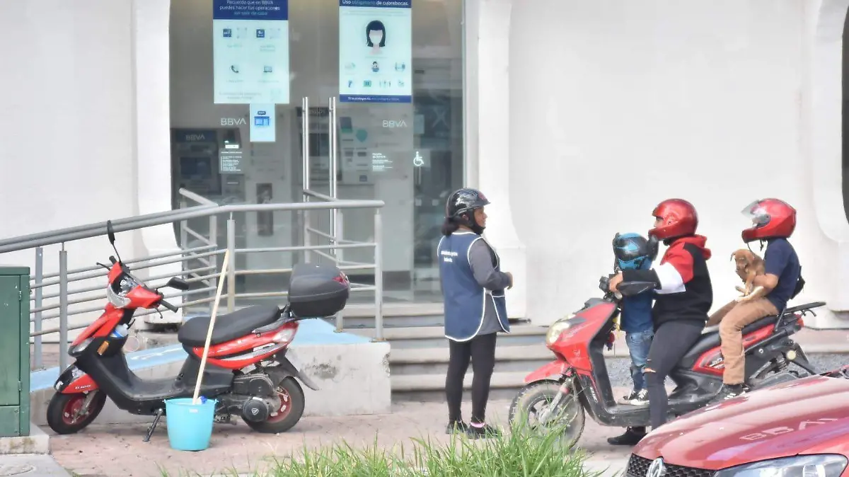 Las-personas-tenían