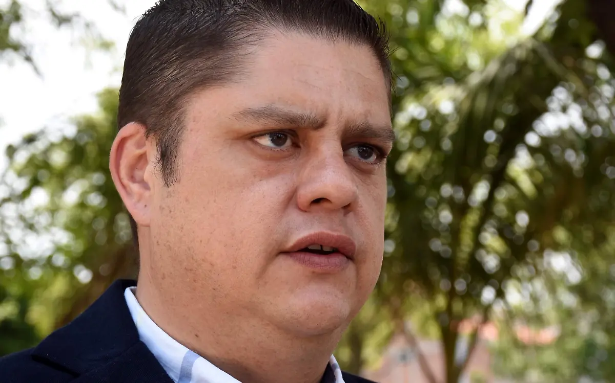 ABEL PRI l JESUS GTZ -EL SOL DE IRAPUATO (2)