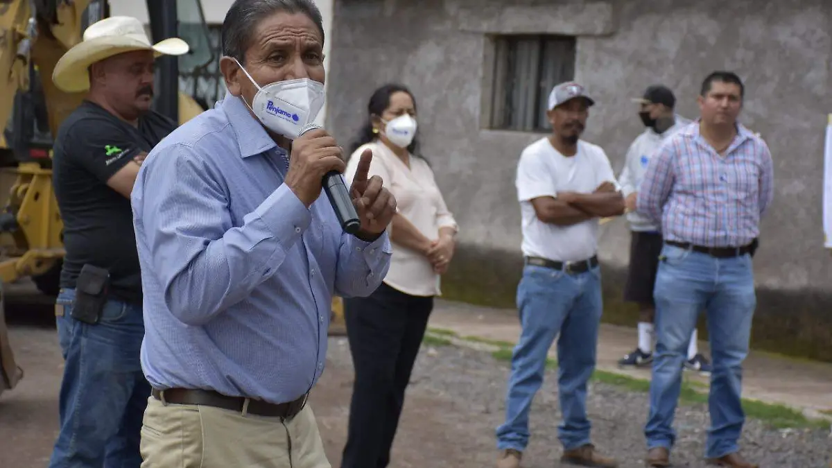 e8b43601-376c-4f86-ad02-558b49b82967