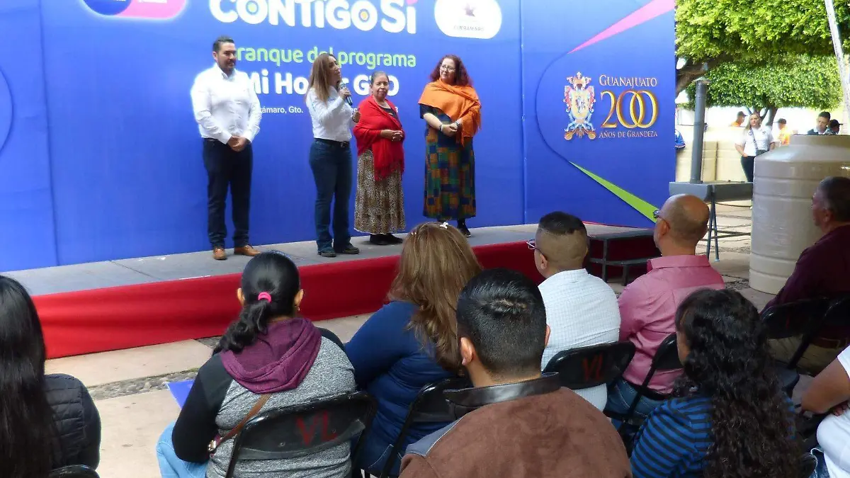 Reconoció-la-maestra