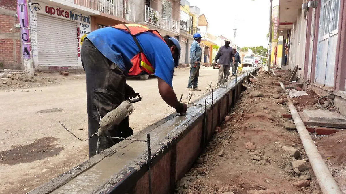 calles-Hidalgo-y-Abasolo  (1)