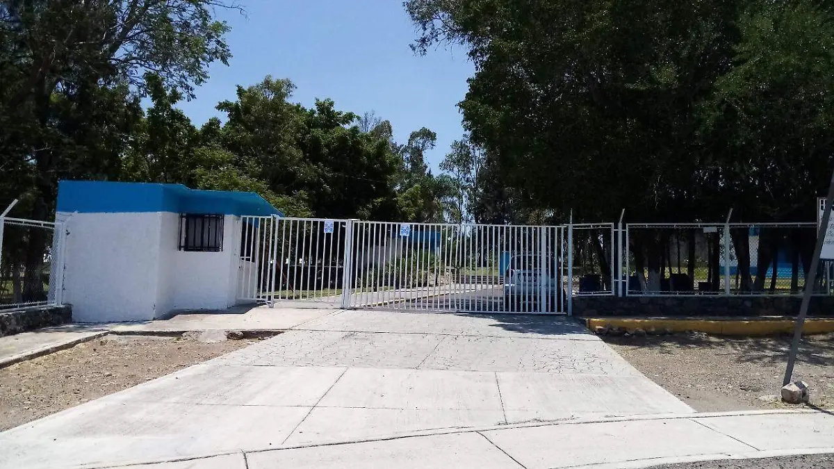 e3c60ef3-62b8-4102-abc8-0cb7dc397132