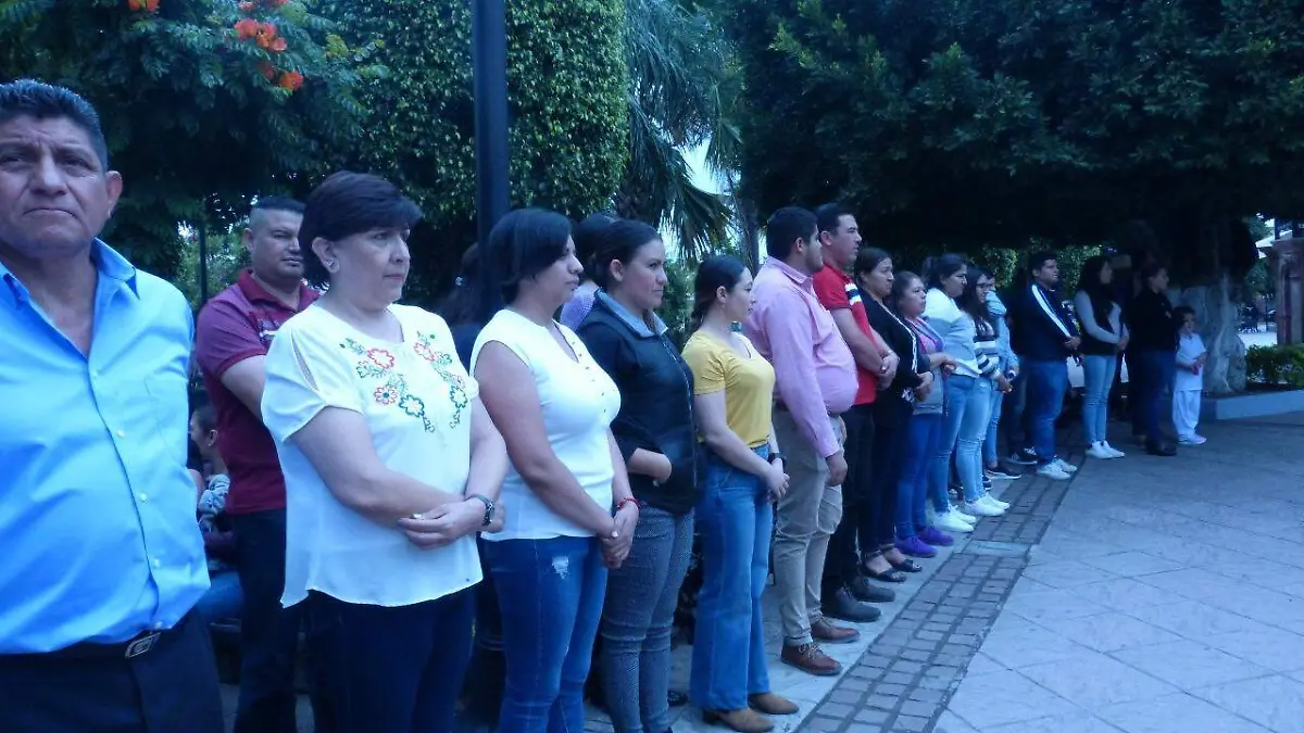 Comentaban-unos 
