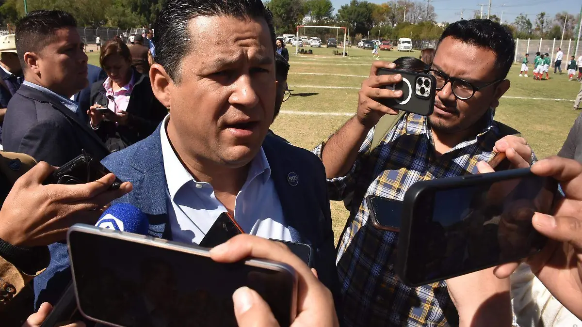 b06ac27f-2841-4509-bf16-13b9d419dba5