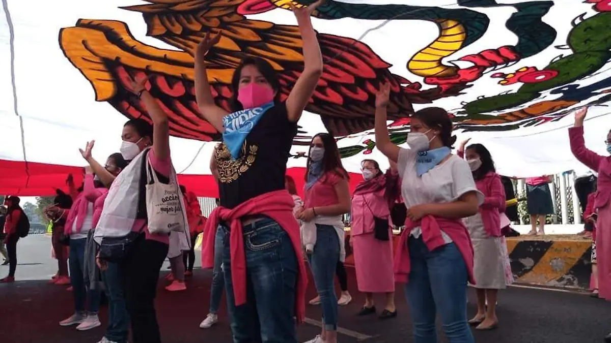 2dd90441-c64b-4aad-8f45-a533ec986b52