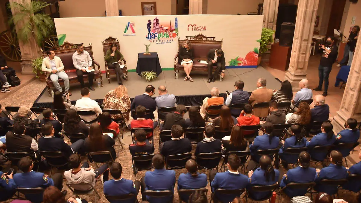 Rinden-homenaje-a-Irapuato (4)
