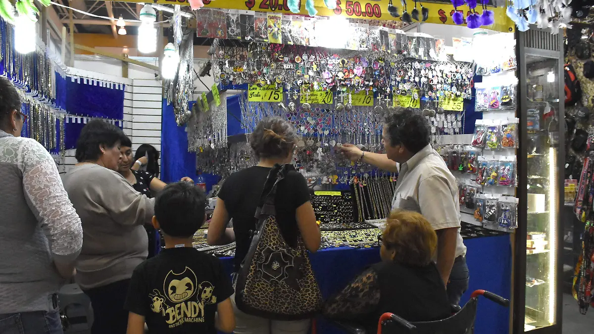 STANDS DE LA FERIA (6)