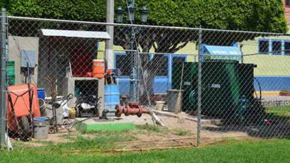 DEBIDO A LOS TRABAJOS