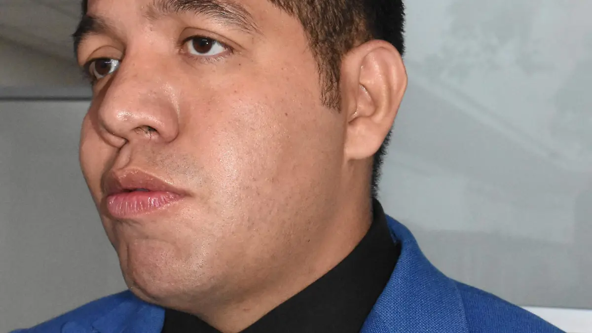 emmanuel reyes (1)