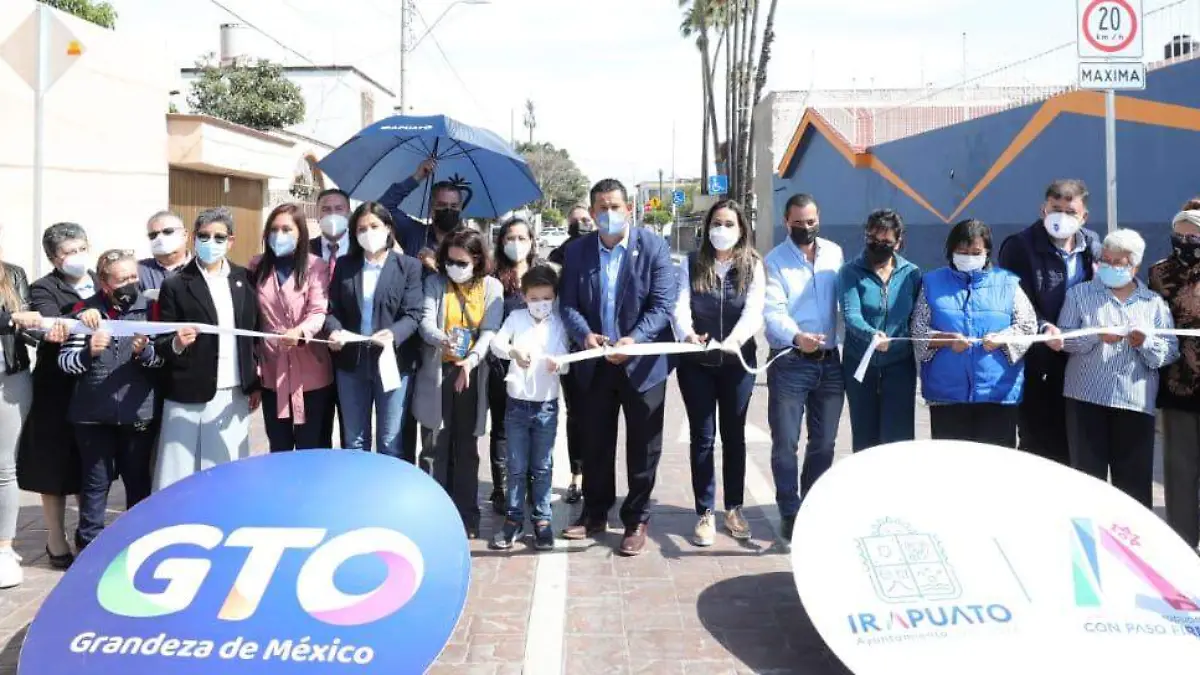 Inauguran-alcaldesa-y-gobernador-obras-de-salud  (4)