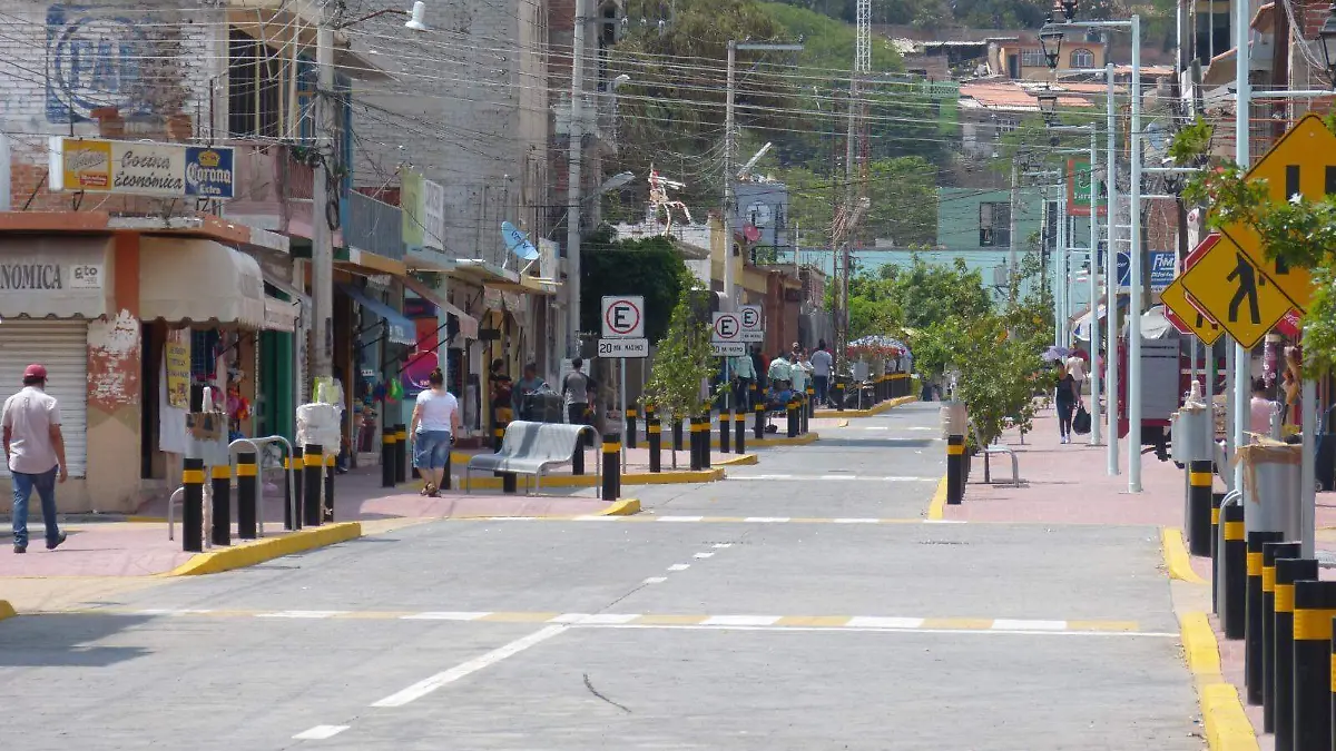 193046de-7e7c-4948-8661-7c639ca08138