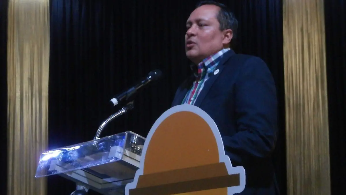 Necesaria-la-unión-y-el-dialogo