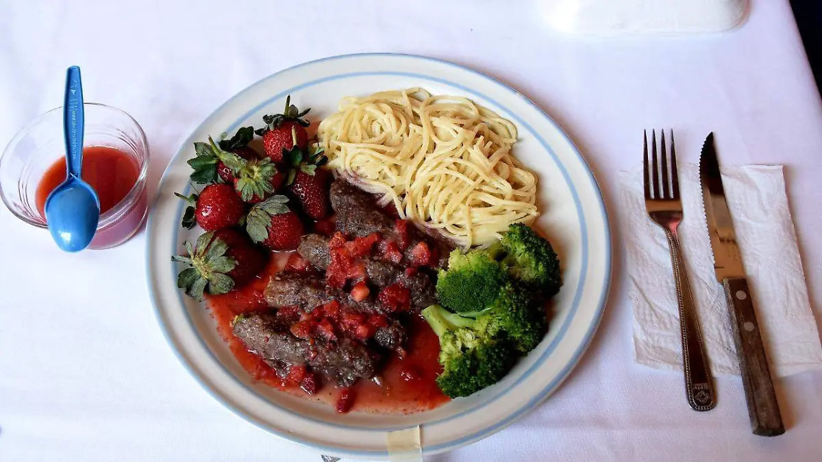 Platillos, postres y bebidas de fresa (4)