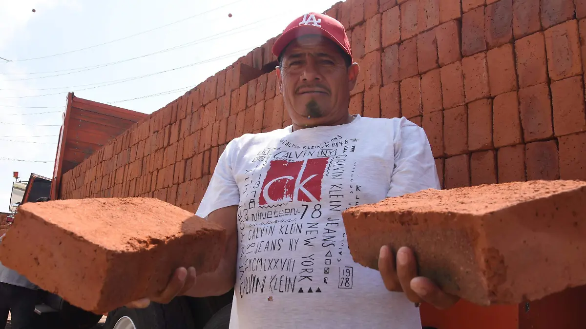 TEBIQUEROS-JESUS GTZ-EL SOL DE IRAPUATO (1)