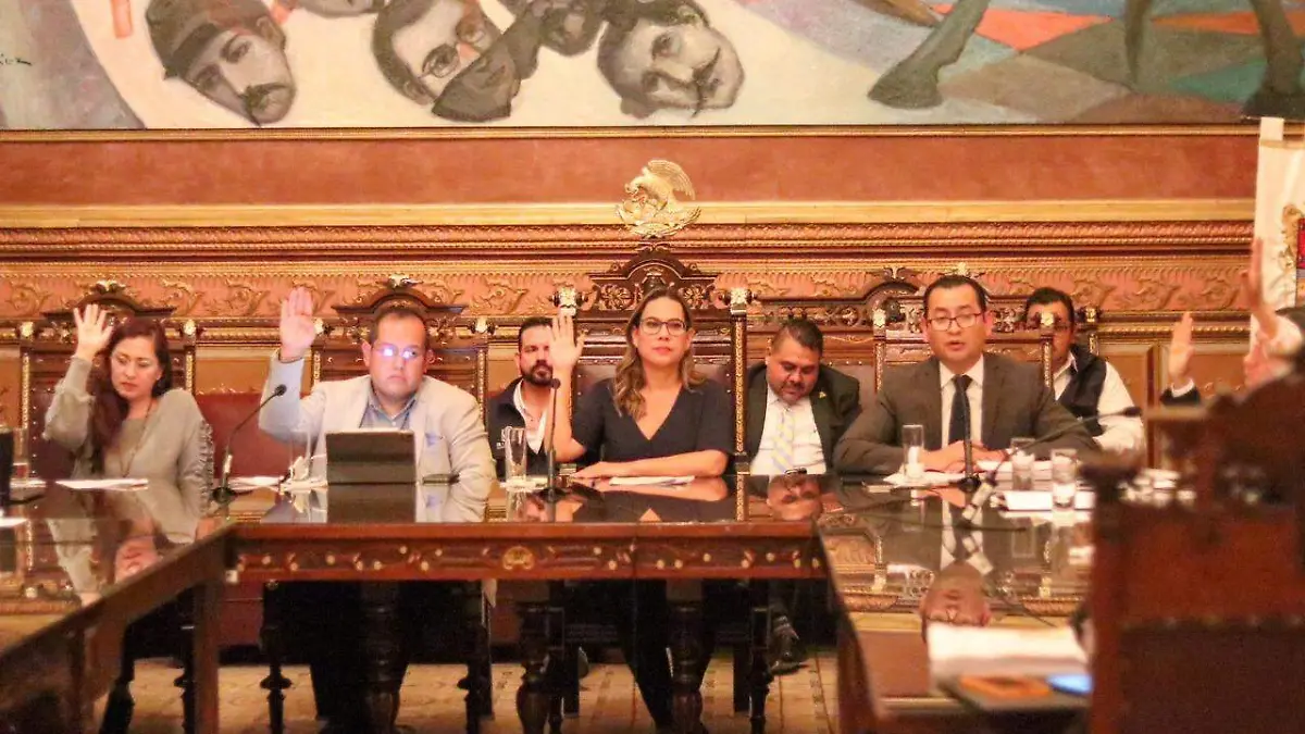 IMPUESTOS (4)