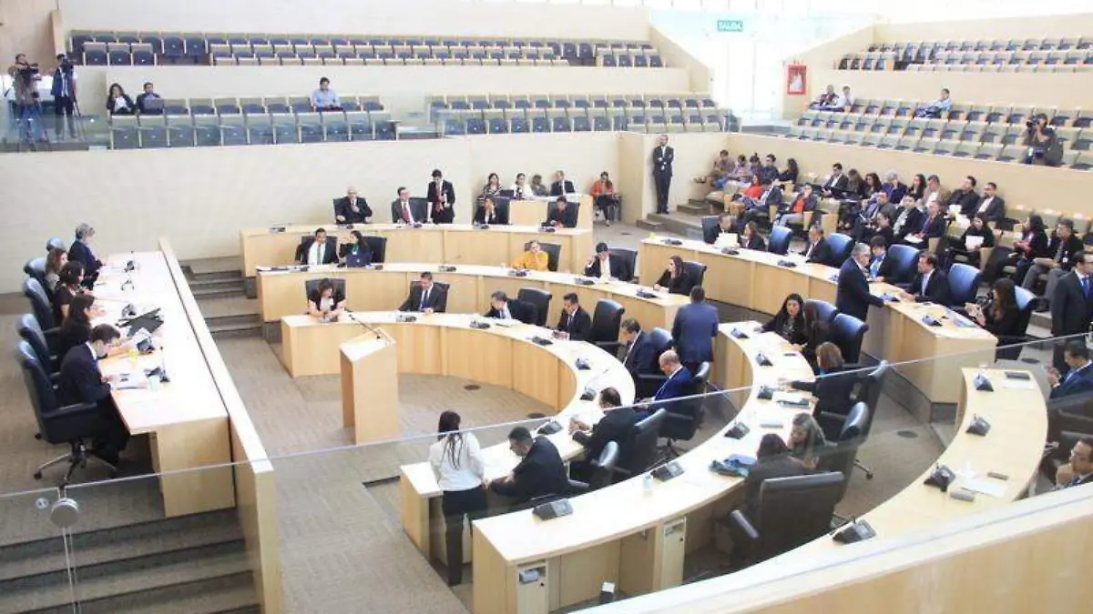 DIPUTADOS