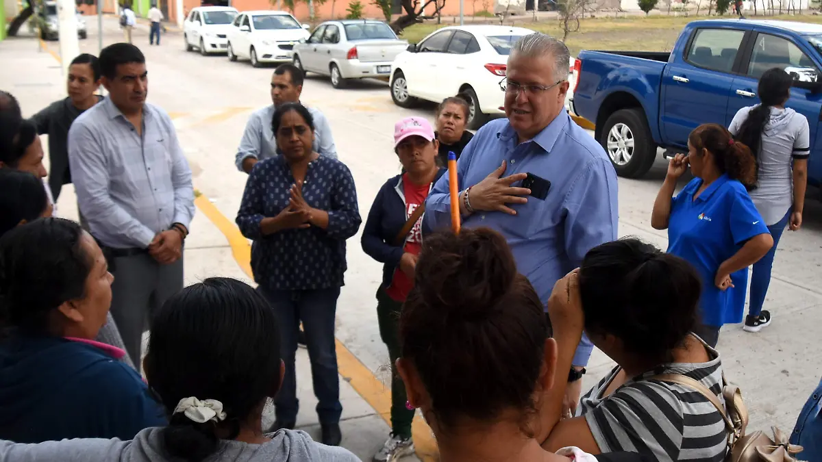 ESCUELA PASO BLANCO FOTO VICTOR CRUZ SOL DE IRAPUATO (2)