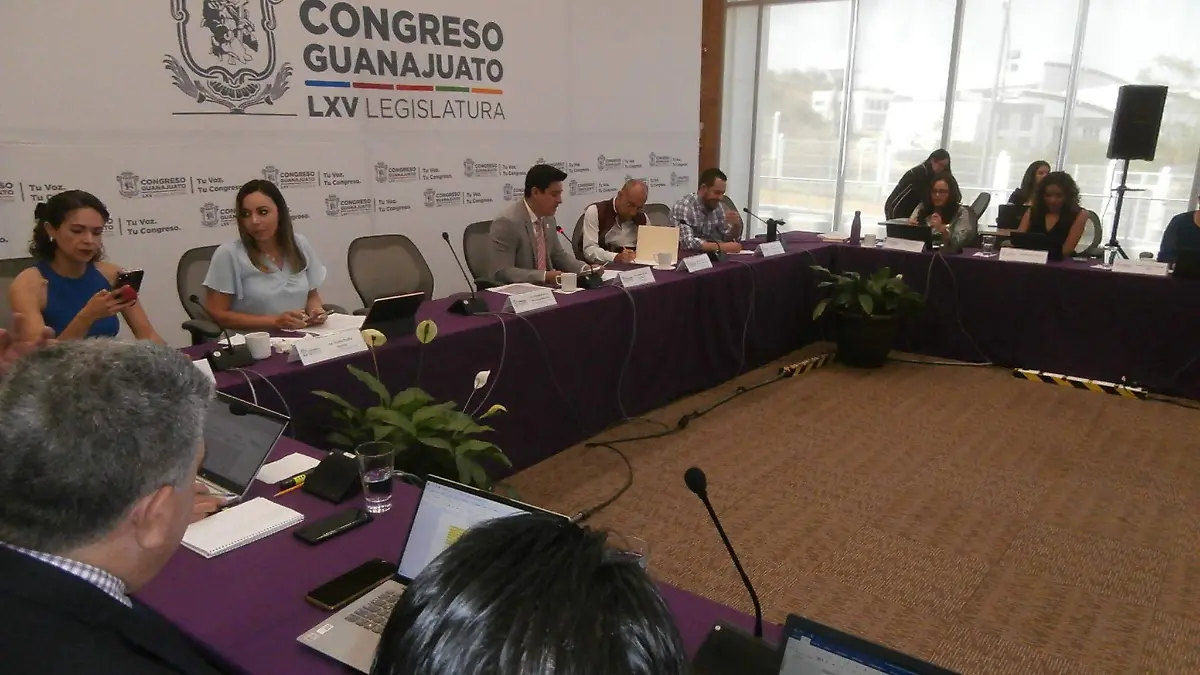 Acuerdan-por-unanimidad