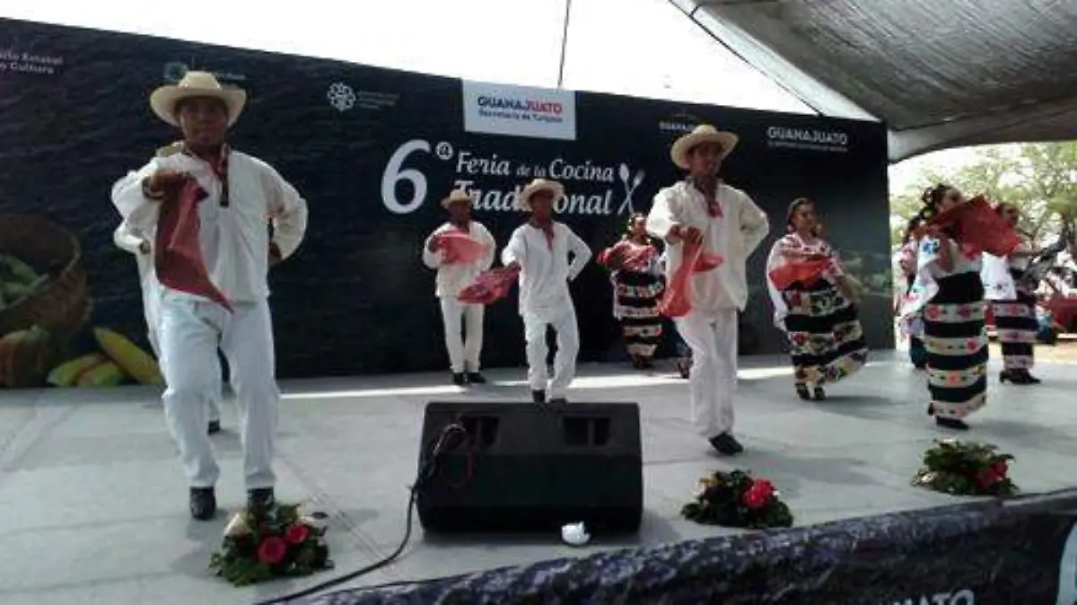 LOS BAILABLES REGIONALES