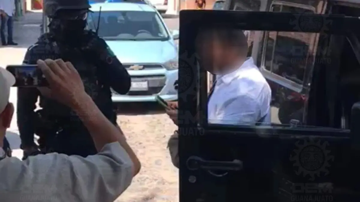 2def1219-9cd7-4061-923a-c6139b333bfa