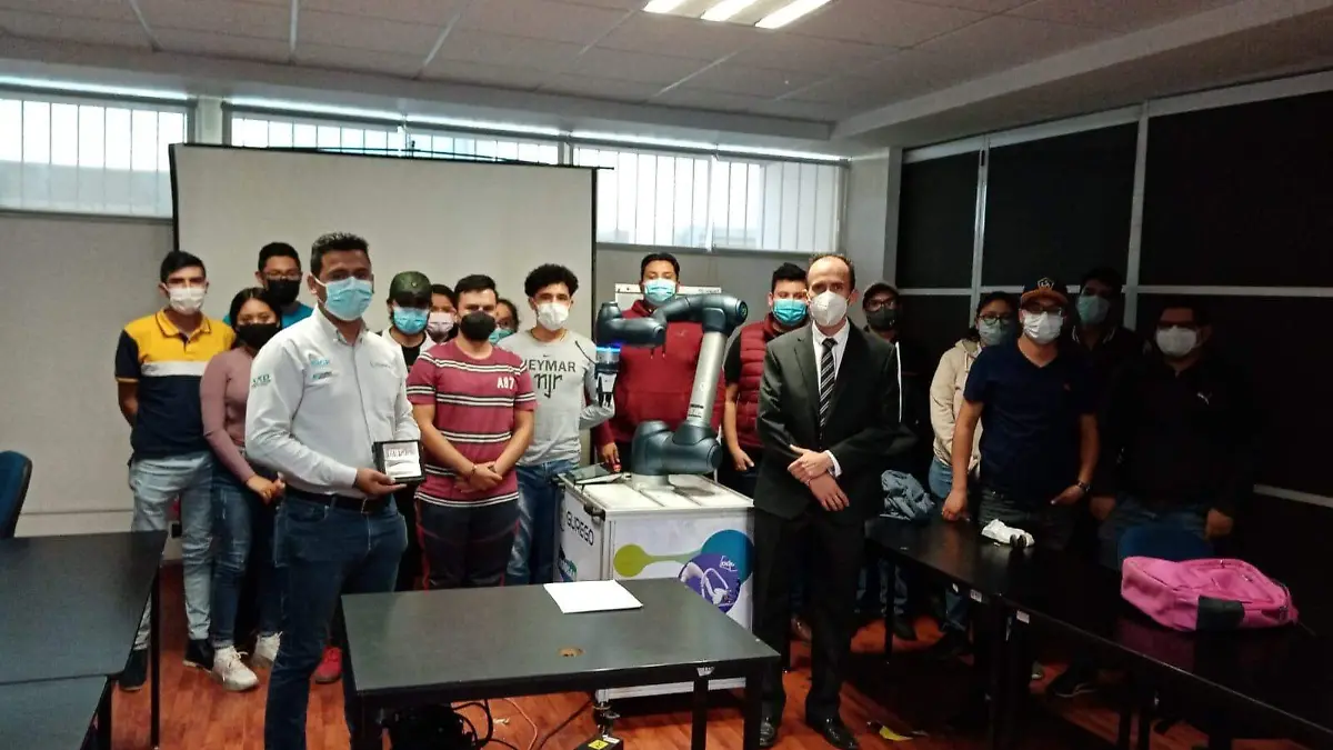 15-estudiantes-participaron