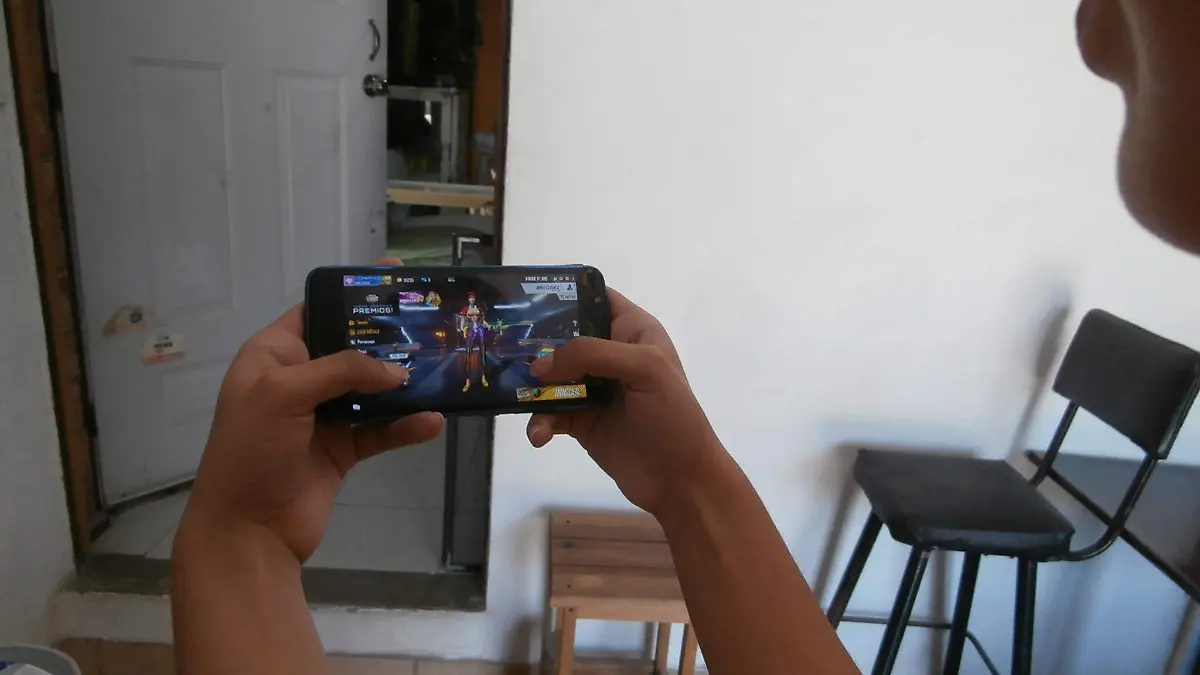 Guanajuato padres deben vigilar lo que ven sus hijos en Internet (1)