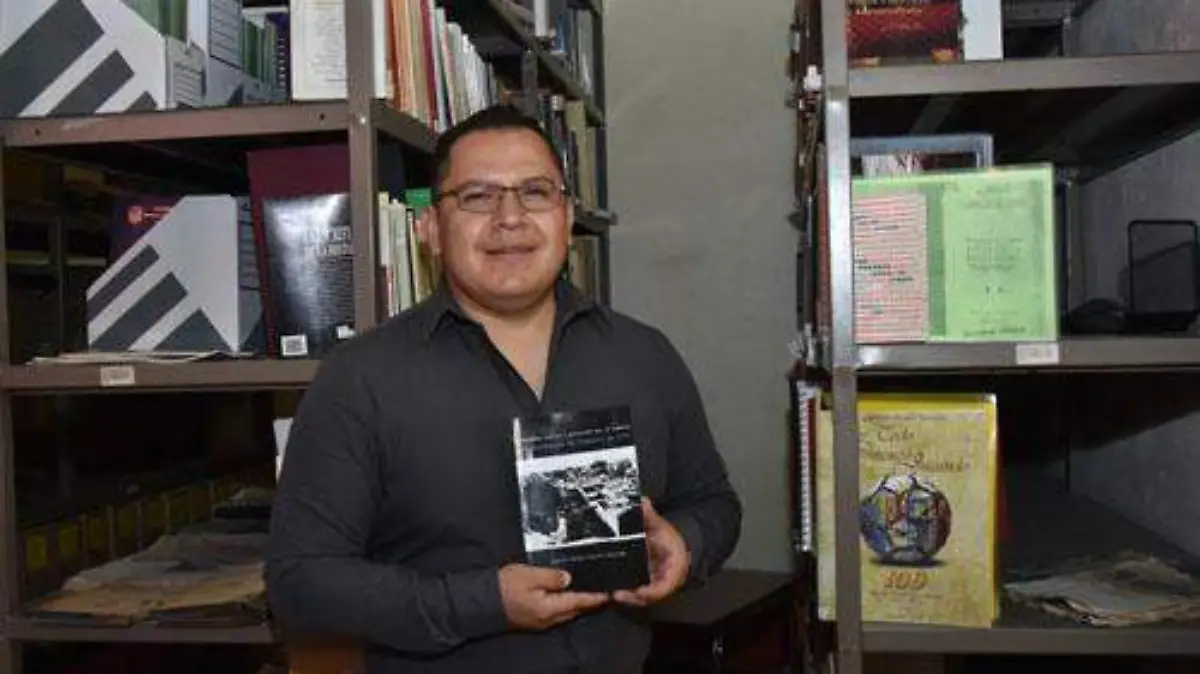ENTREVISTA A ESCRITOR OK