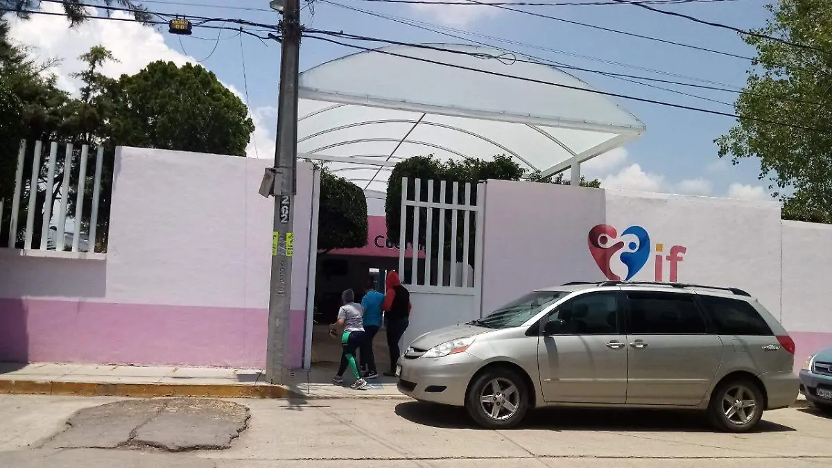 6ddca328-e927-4657-86c4-2824bf76f4e7