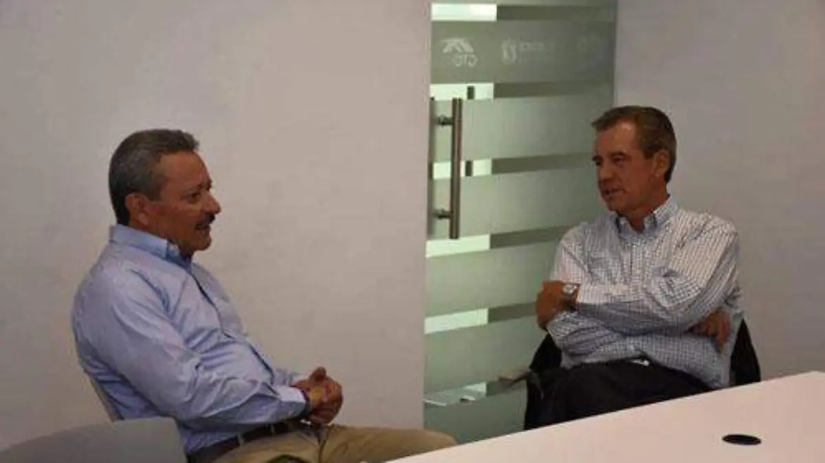 Reunión Ortiz-Santillana OK