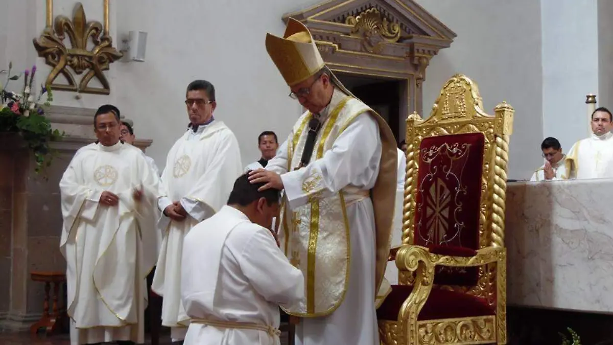 ordenamiento presbíteros (8)