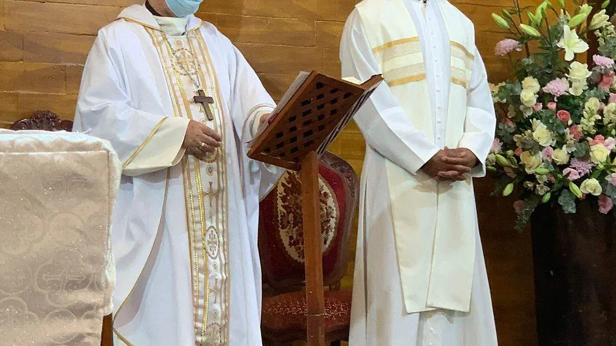 Ya-hay-nuevo-sacerdote