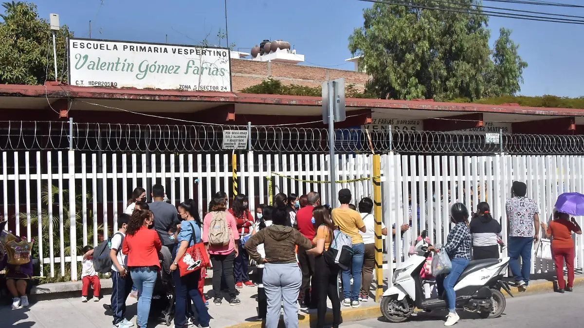 VACACIONES ESCOLARES