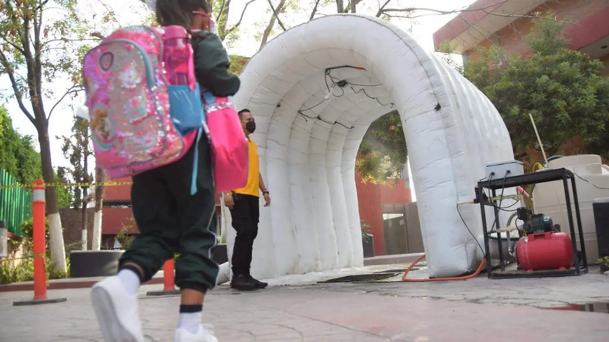 Más-de-3-mil-escuelas-particulares-anuncian-regreso (1)