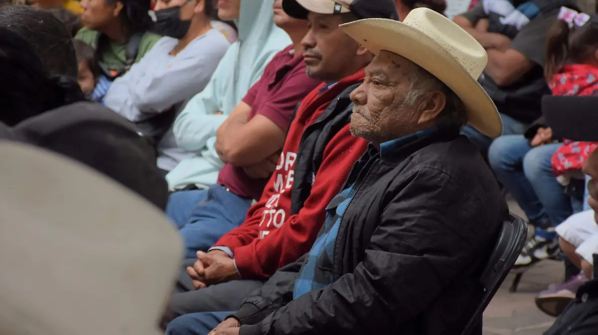 CONSTRUCCIÓN DEL DOMIRTORIO- JESUS GUTIERREZ- EL SOL DE IRAPUATO (2)