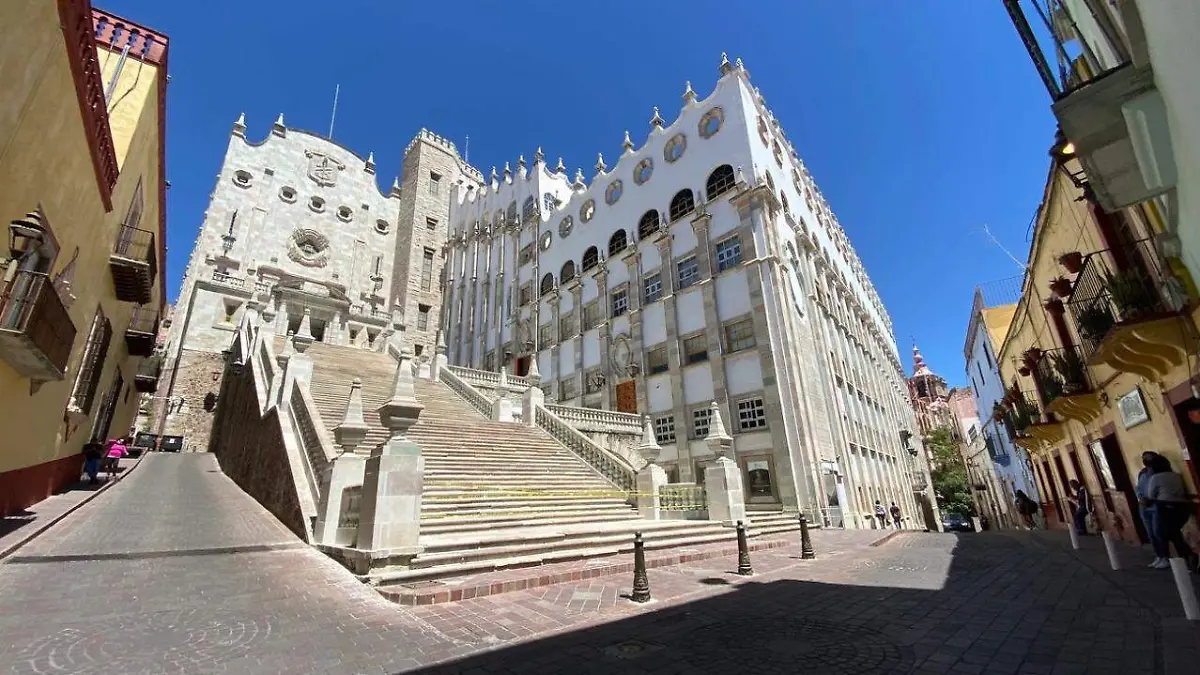 a0d184f3-46da-4d75-b694-bf8c4661504a