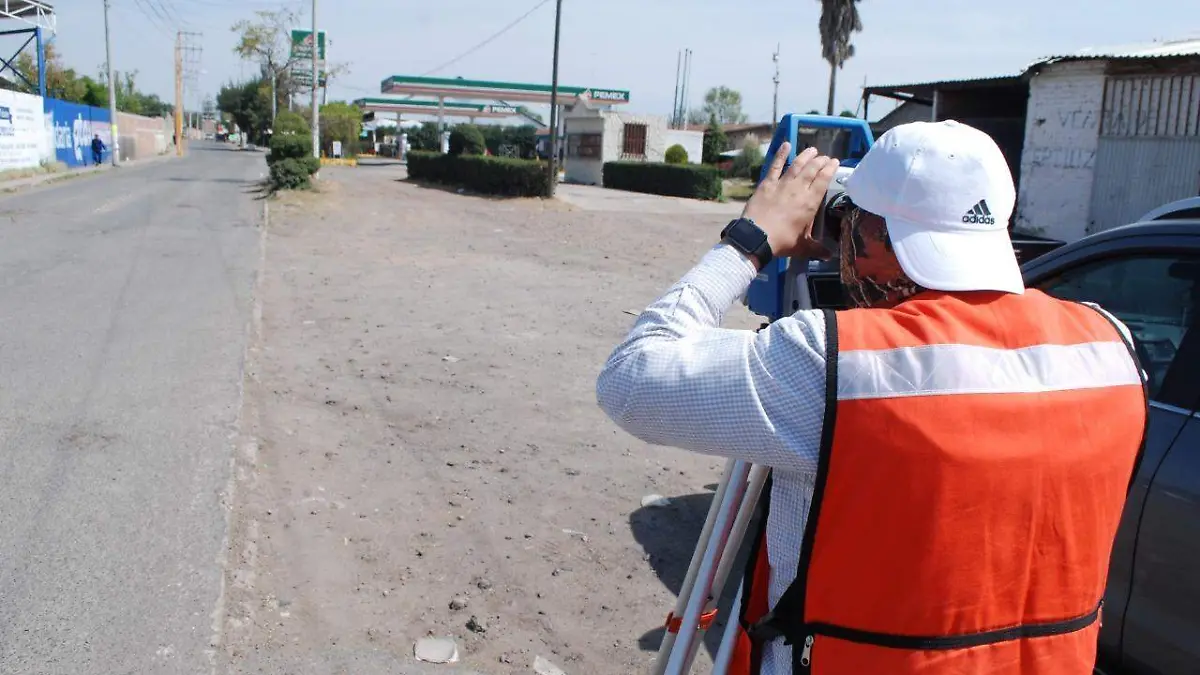 352e17b6-a47f-4a52-8e0e-4396360353fb