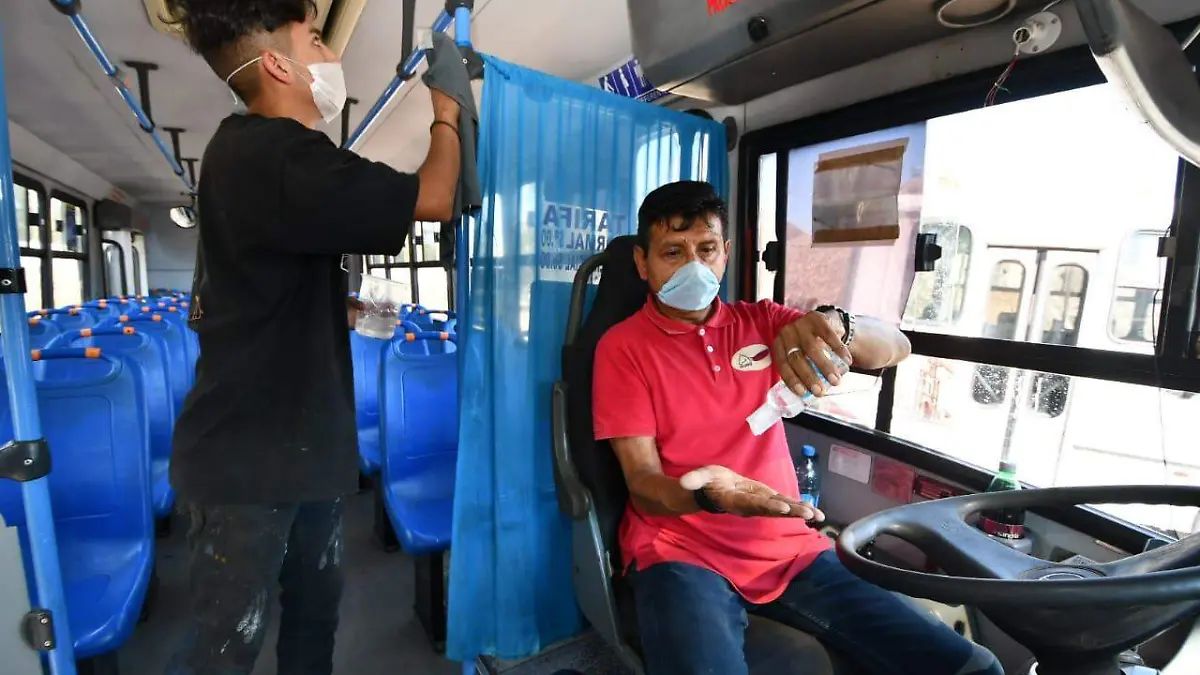 DESINFECCIÓN TRASNPORTE PÚBLICO  (4)