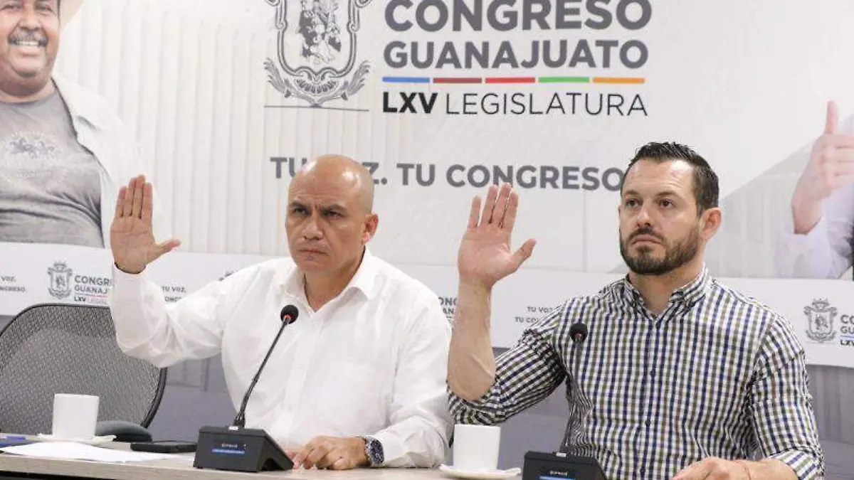 GUANAJUATO CONGRESO LEGISLARA PARA FRENAR DELITOS DE MOTOCICLISTAS (1)