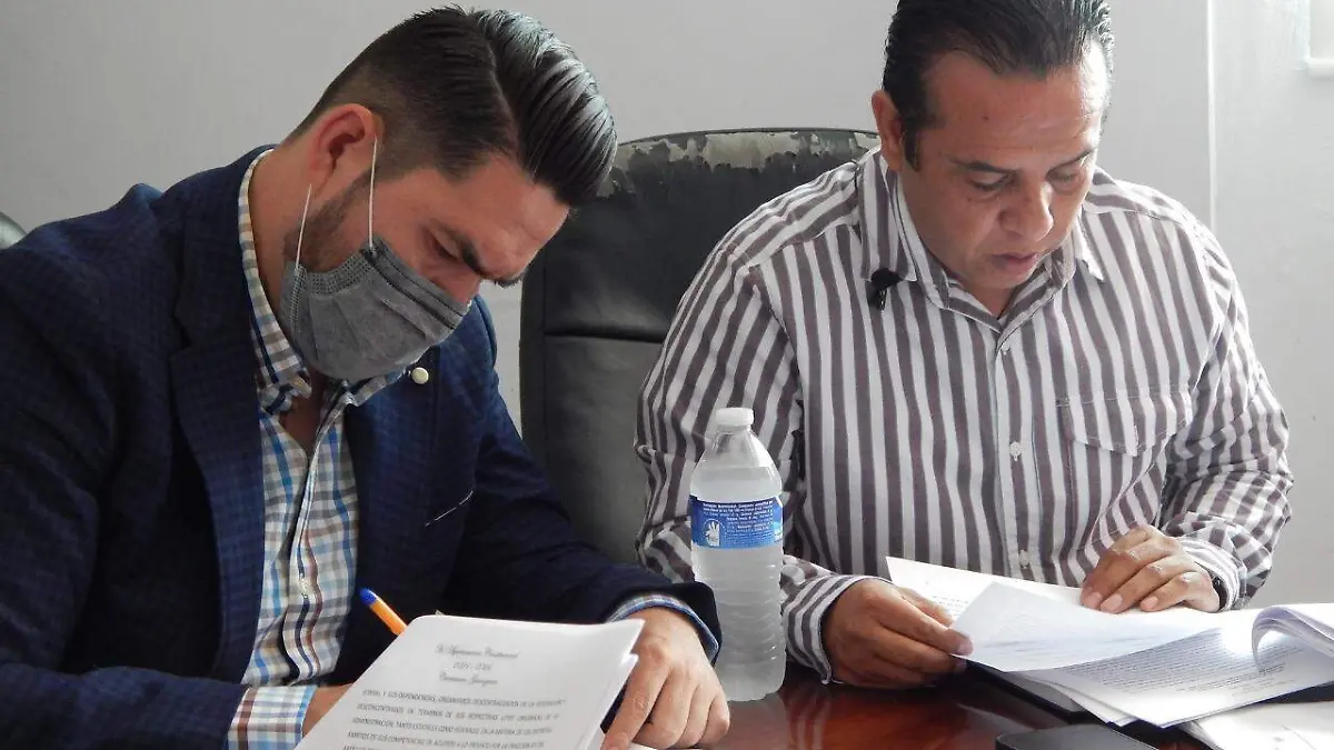 Devolverá-alcalde-de-Cuerámaro (1)