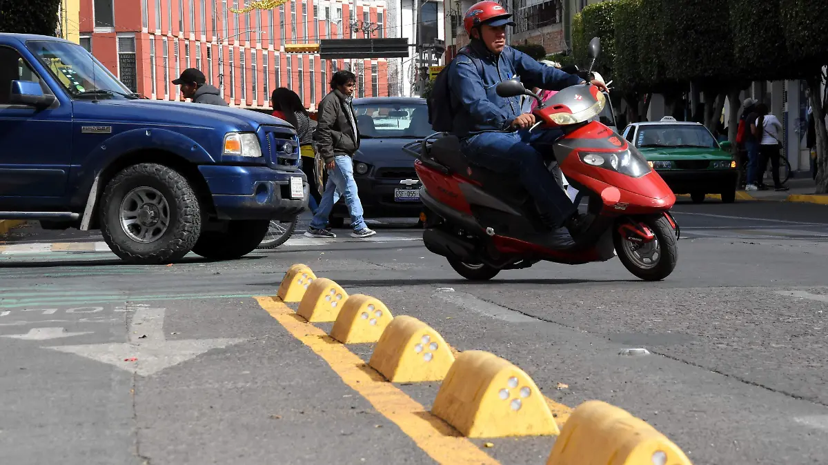 Debe-respetarse-a-peatones-1-okokok