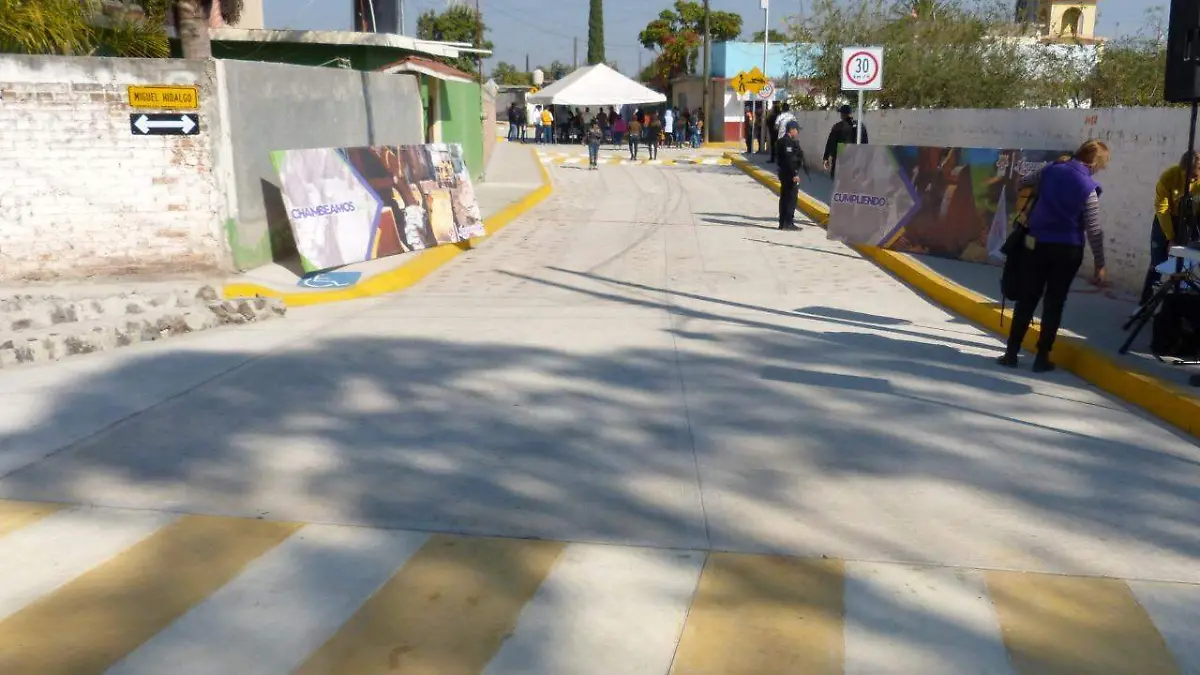 c818bf5f-ce0e-4994-970c-80833948eedf