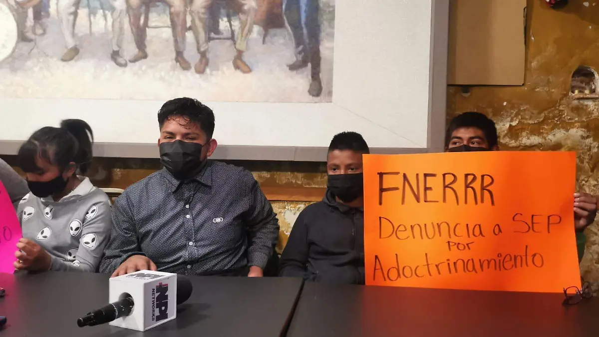 a9f29ca6-a03f-42f8-9ee3-9e2c6a765d43