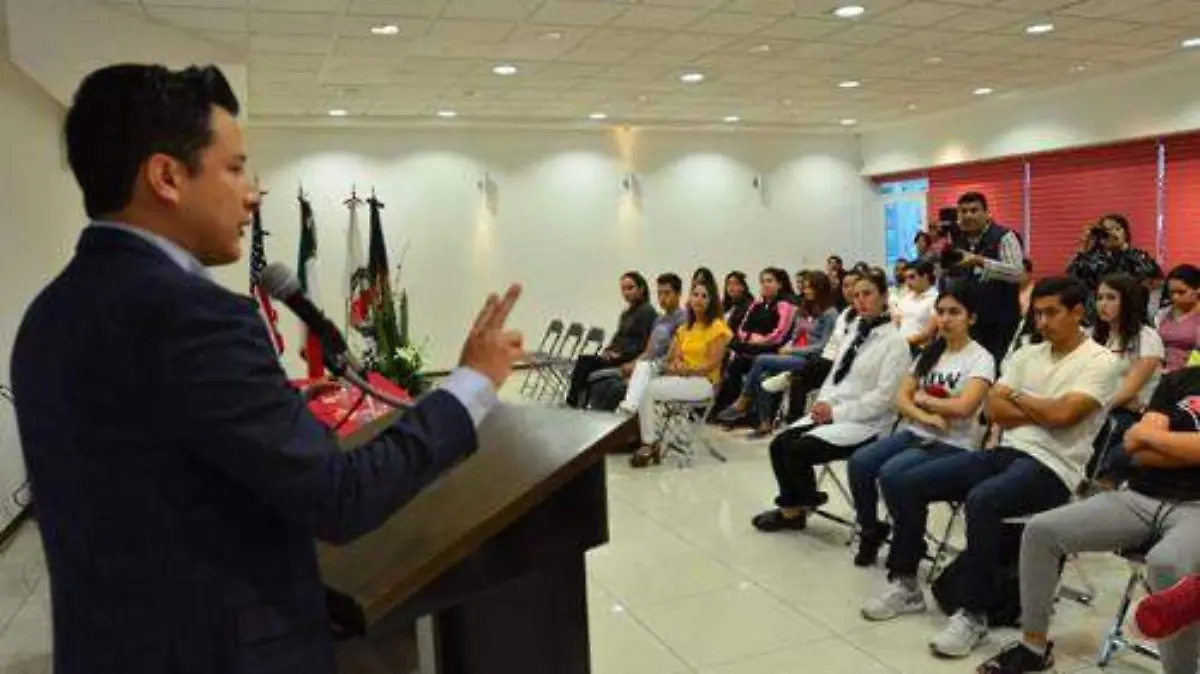 38efe912-5c74-4af4-9236-8bd476bccf94