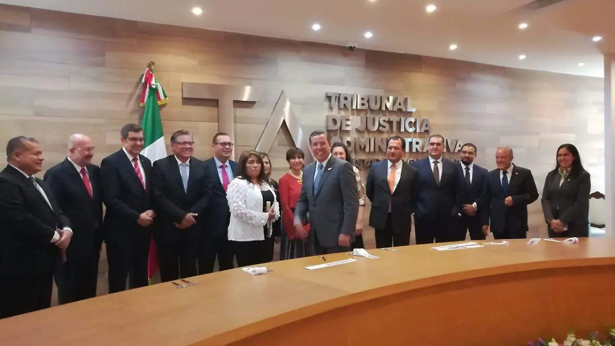 TRIBUNAL