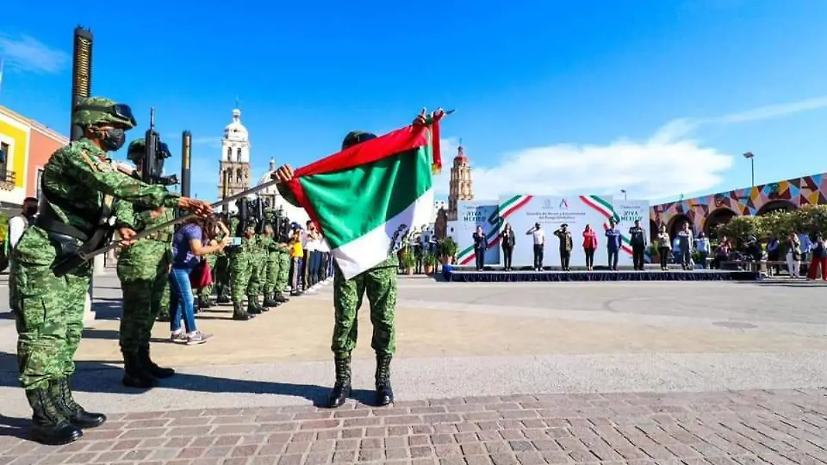 Realizan-guardia-de-honor-a-Hidalgo  (1)