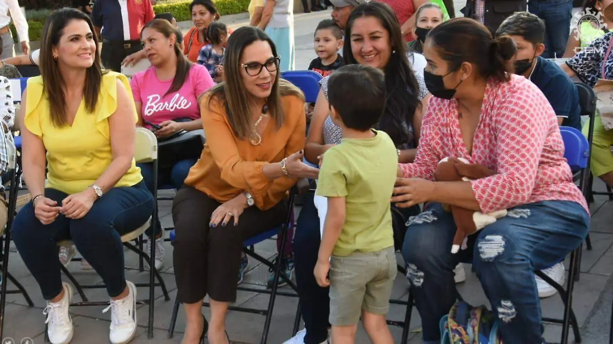 6aea4eb4-7d20-4450-aa44-95443488b3b6