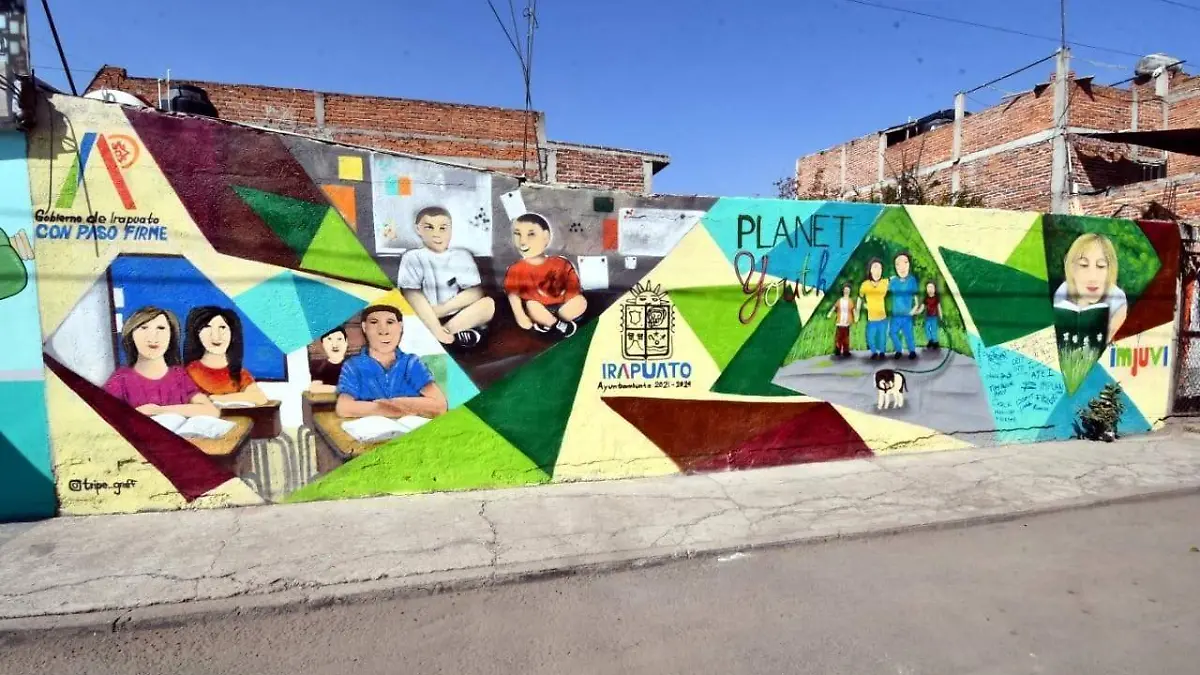 MURAL PLANET YOUTH (3)