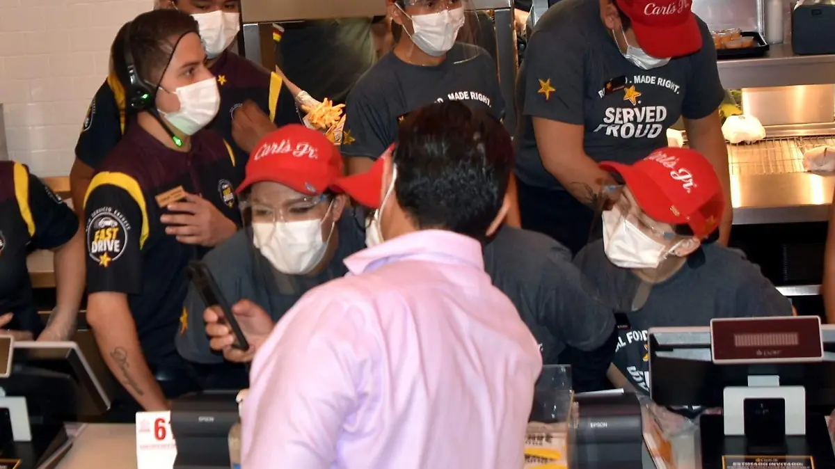 JOVENES EMPRENDEDORES (1)